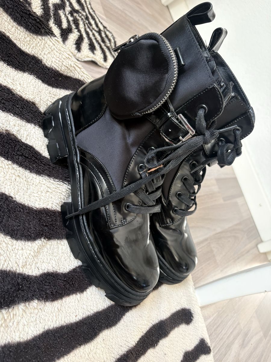 Scarpe da donna: Stiefeln  – Usato da Wiedlisbach venduto da mej_8b72