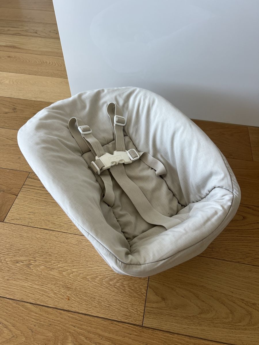 Stokke Seggioloni: Tripp Trapp® Newborn Set Stokke Babyschale – Usato da immensee venduto da dan_sn9g