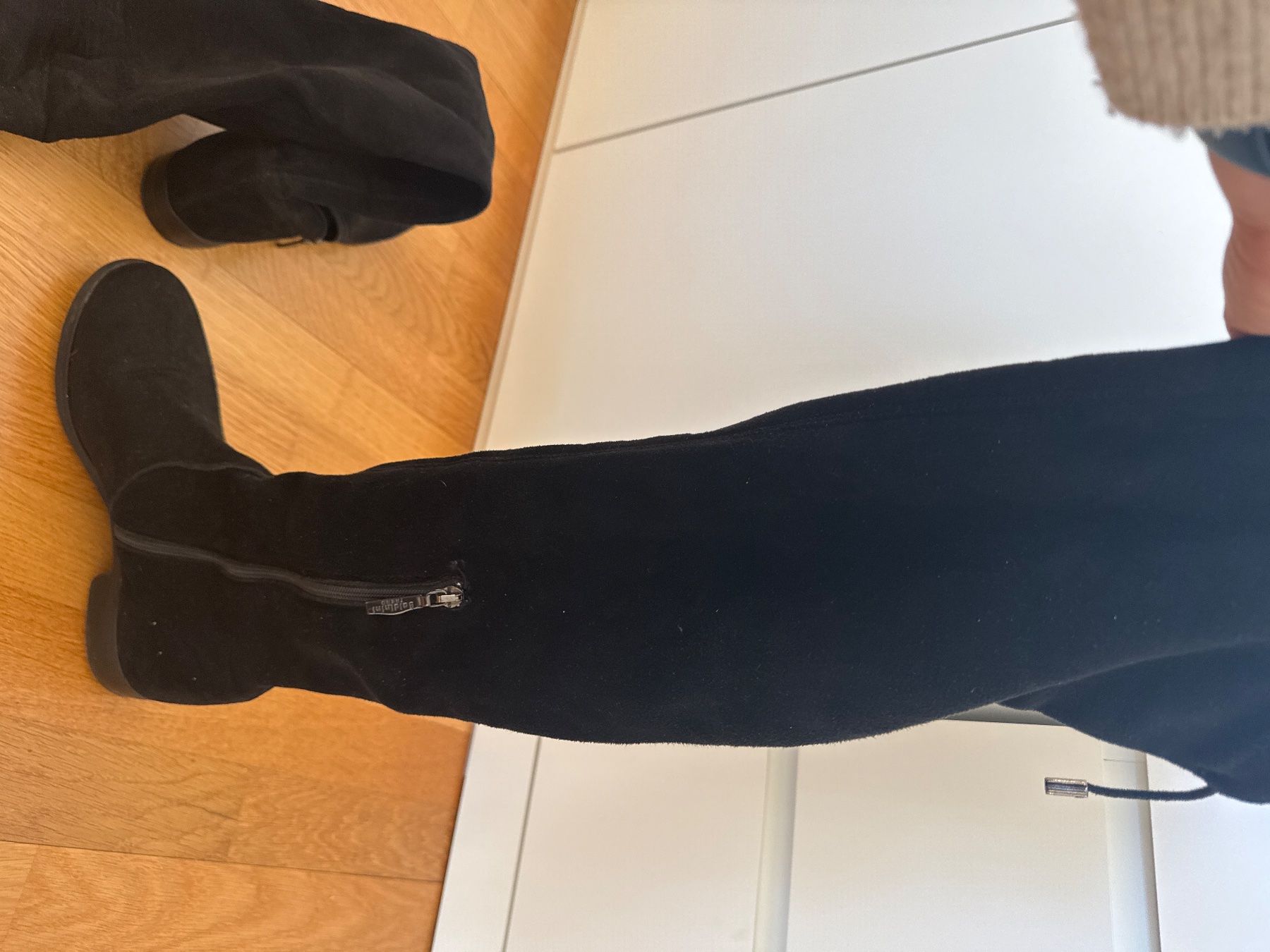 Scarpe per cavalli: Long boots (camoscio) black – Usato da Biel/Bienne venduto da Clau____dia95 2