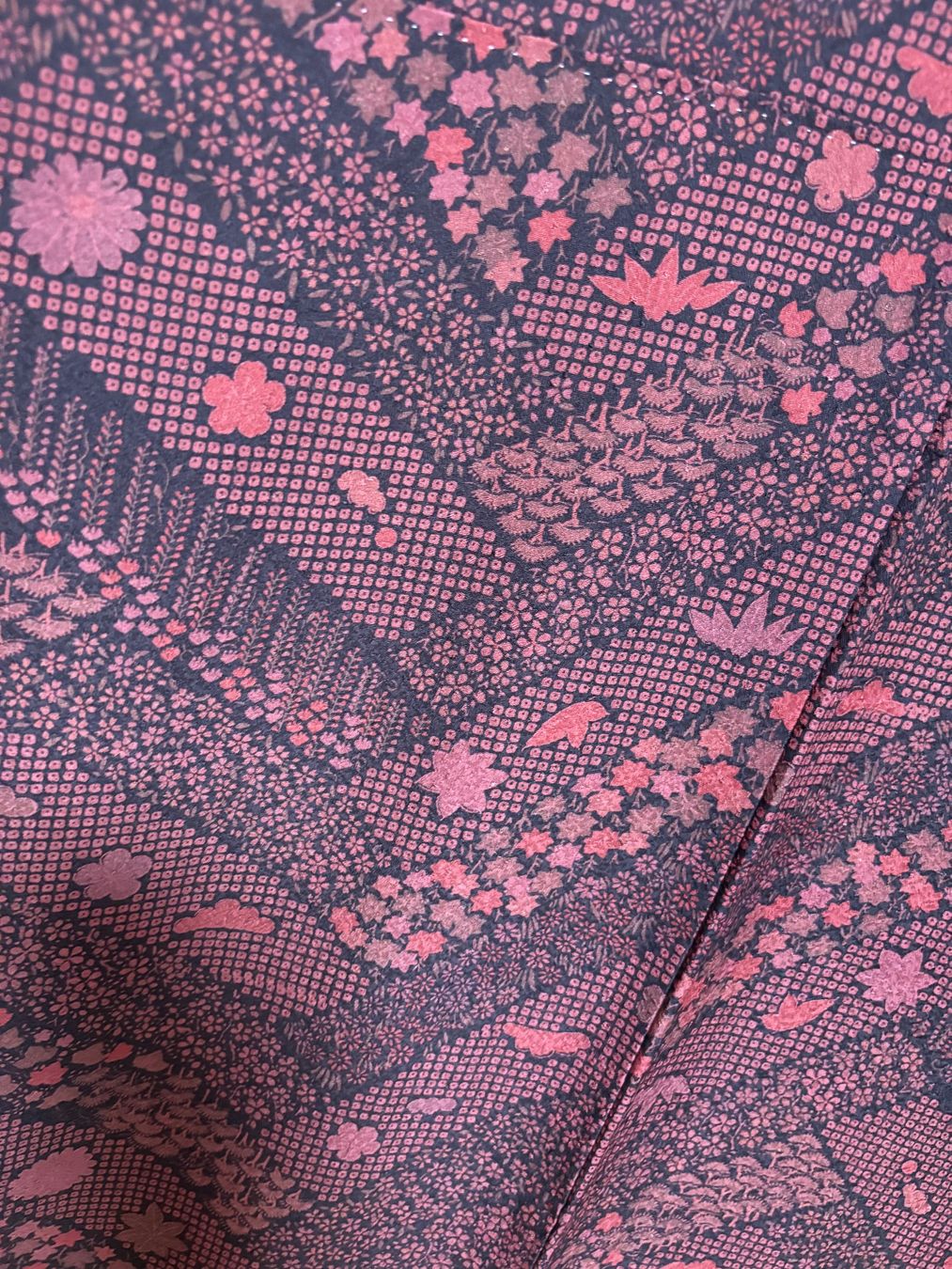 Internationale Kunst: VINTAGE Seide Kimono aus Japan – Gebraucht aus Trübbach von hik_gh6y 2