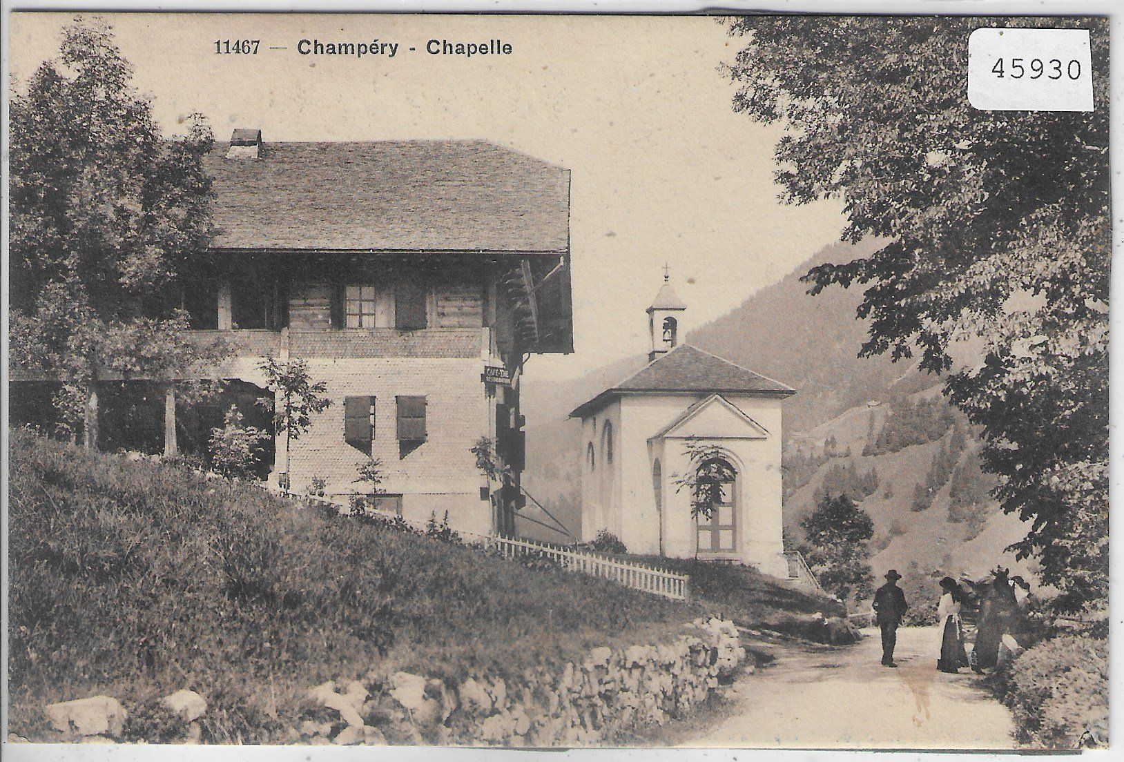 Cartes postales: Champery - Chapelle - animee – D'occasion à Ettingen par Kartenplanet