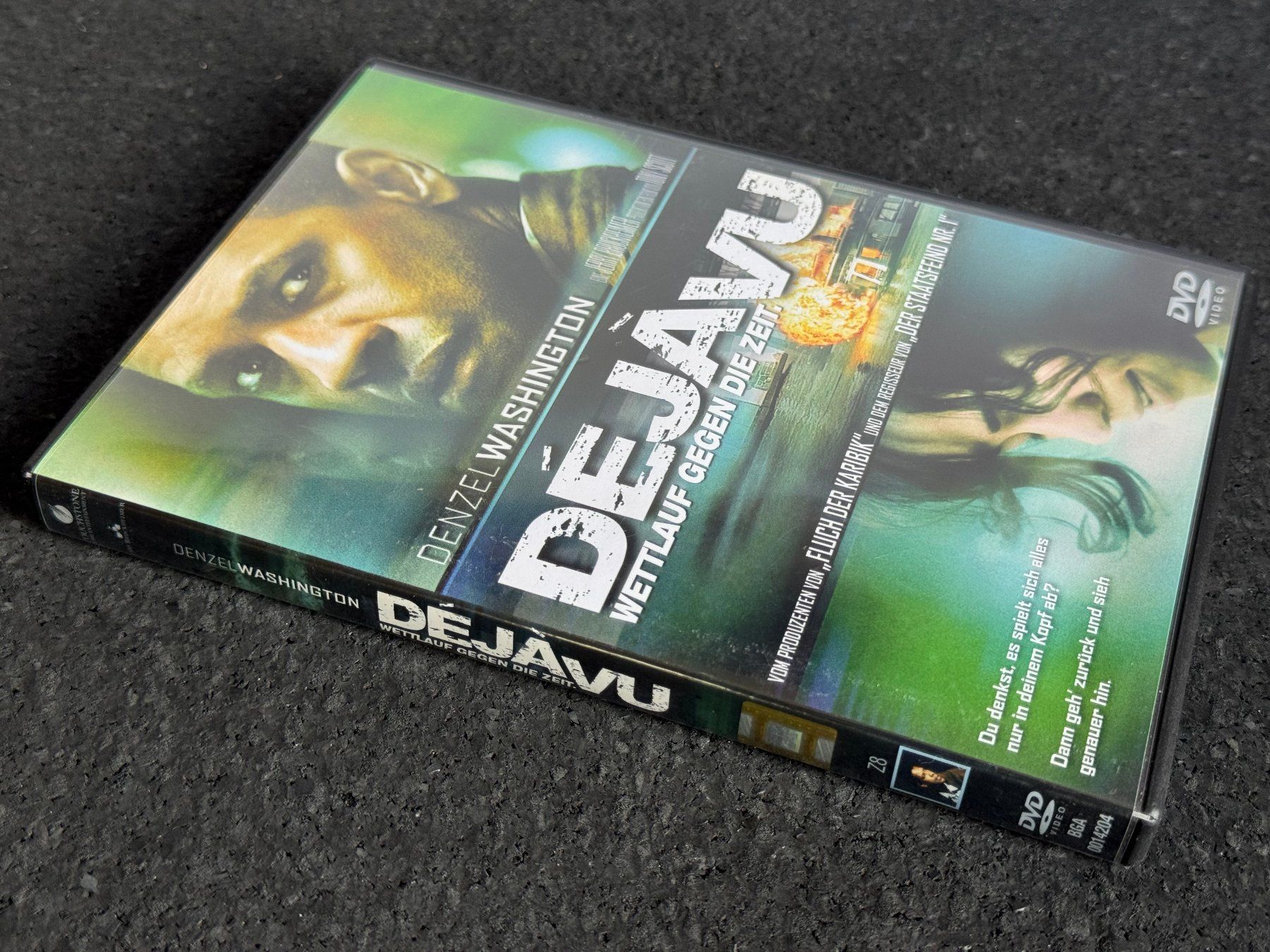 Tutti i DVDs: DÉJÀ VU "Wettlauf mit der Zeit" DVD DE/EN/IT – Usato da Fribourg venduto da tschjoly 5