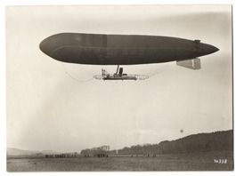 Fotografie M. Rol, Paris, Luftschiff Cle