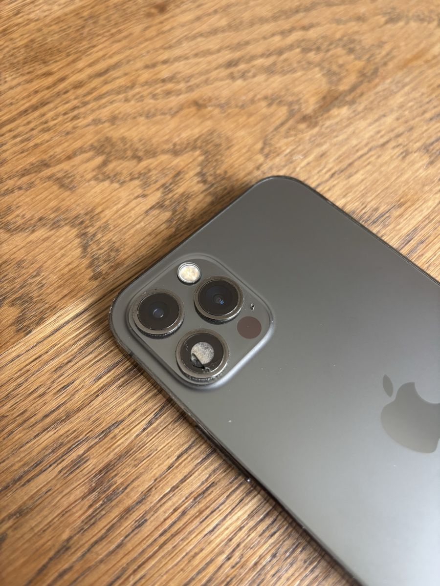 Apple Telefoni cellulari / Smartphones: iPhone 12 Pro 125 Gb Akku 75% – Usato da Aathal-Seegräben venduto da Gamed 3