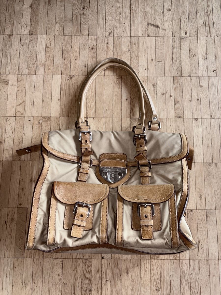 Prada Sacs: Prada Nylon Bag – D'occasion à Rombach par akiromay