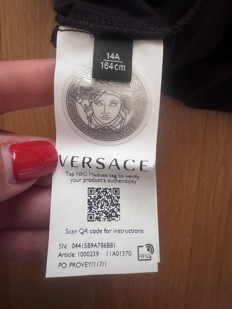 Versace T-shirt: Versace tshirt Gr S – Usato da Unterengstringen venduto da Cuz_5555 3