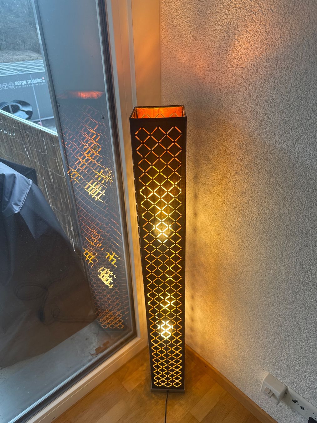 Lampade: Lampe sur pied – Usato da Court venduto da swaelti01
