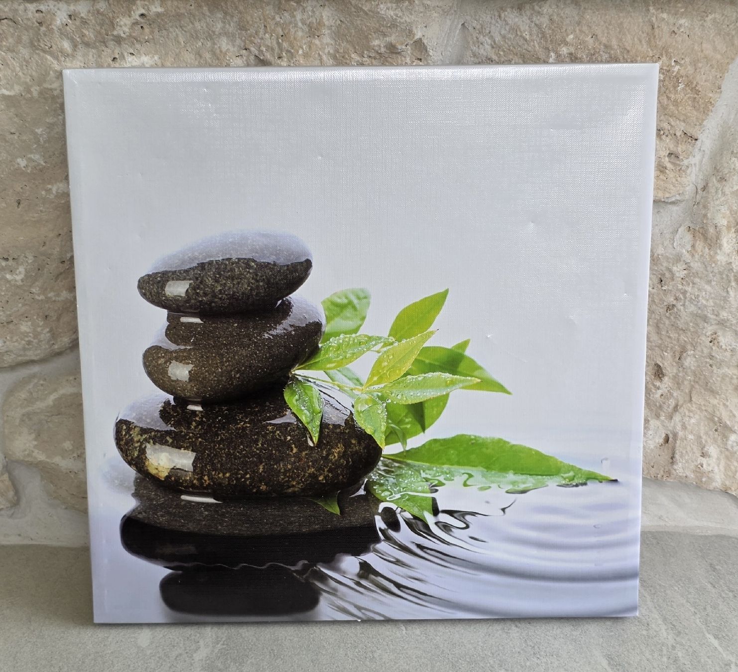 Posters & Illustrations: Bild Zen Steine mit Blatt  – D'occasion à Rheinsulz par Gilea