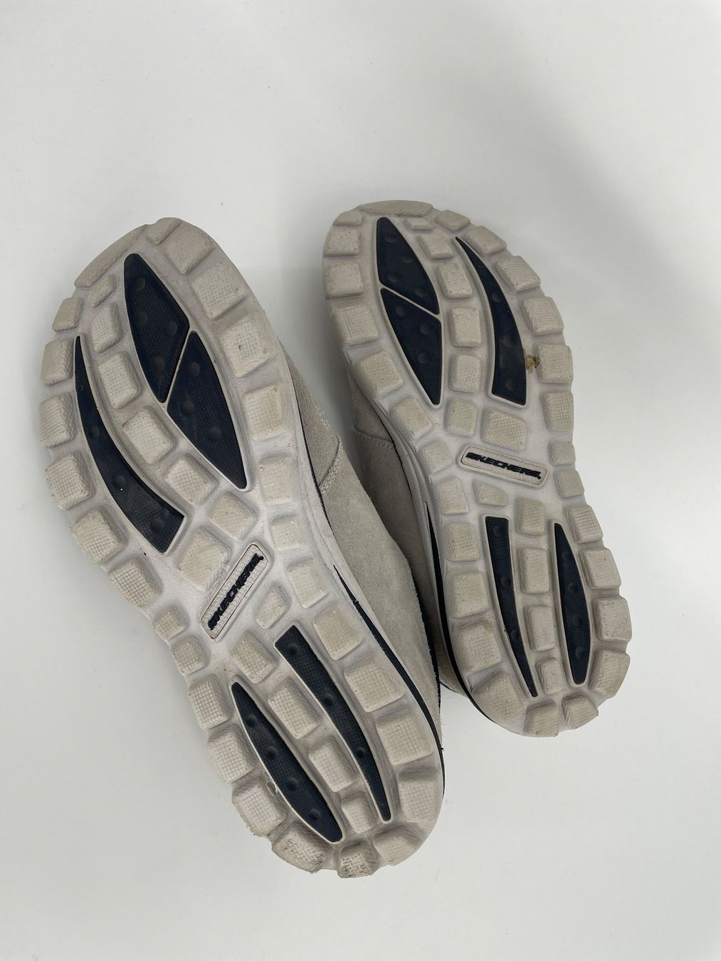 Scarpe da uomo: Skechets Relaced Fit Schuhe Gr. 43 – Usato da Auenstein venduto da moin. 4