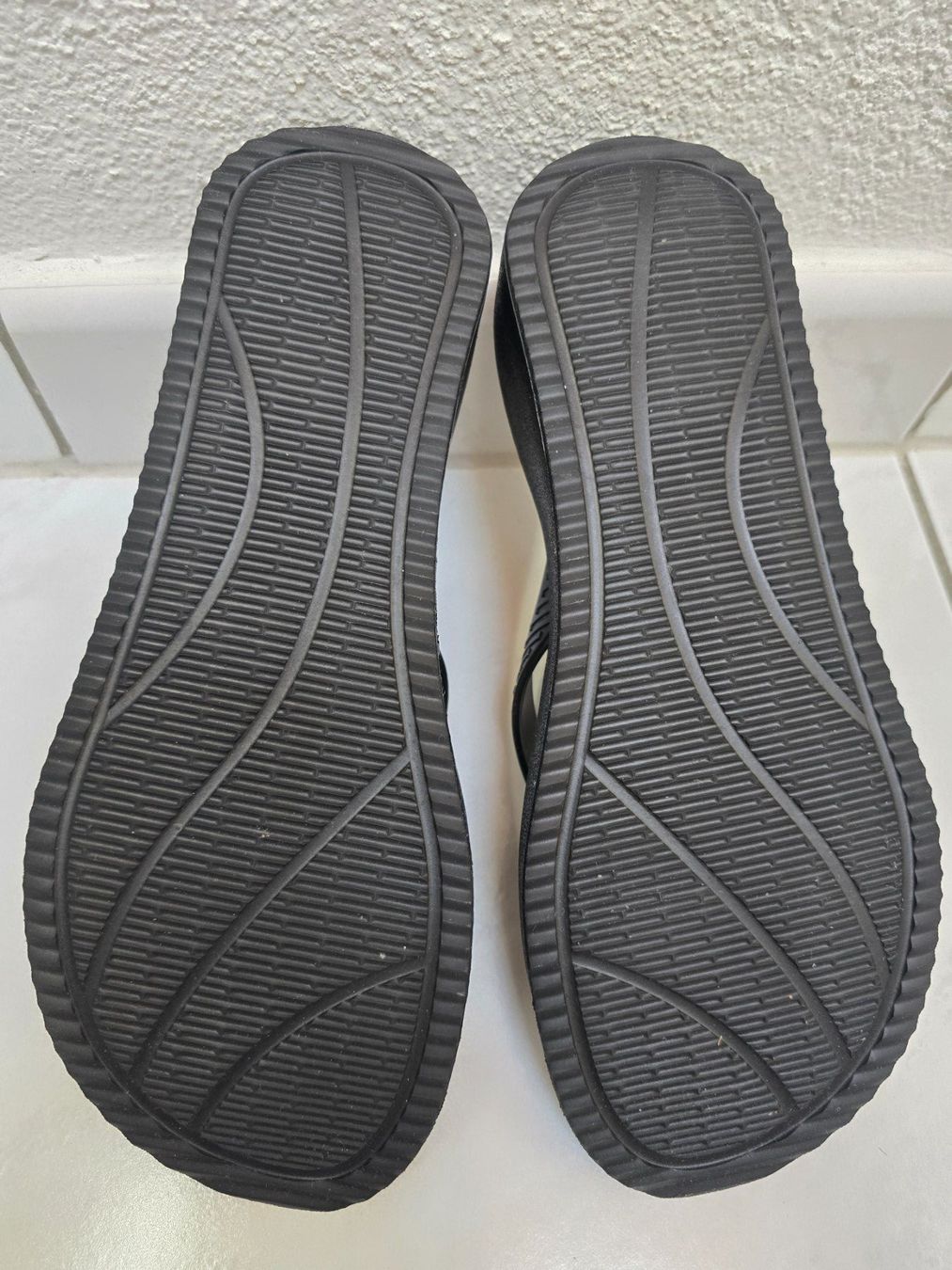 Havaianas Scarpe da donna: Havaianas schwarz Grösse 38 – Nuovo (secondo la descrizione) da Buochs venduto da ABCHappy 2