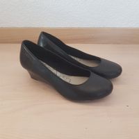 Schuhe Keilabsatz / Pumps tamaris schwarz Gr. 36
