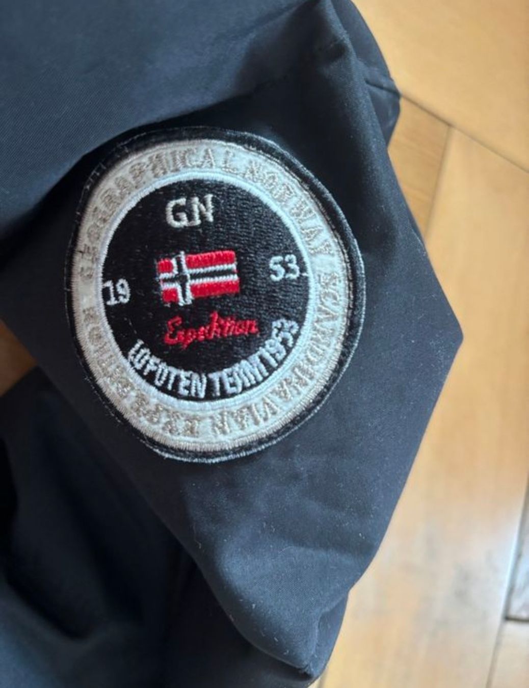 Giacche: warme Winterjacke Grösse M - Dunkelblau – Nuovo (secondo la descrizione) da Luzern venduto da MweziMystique 3