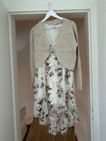 Sommerkleid mit Jacke