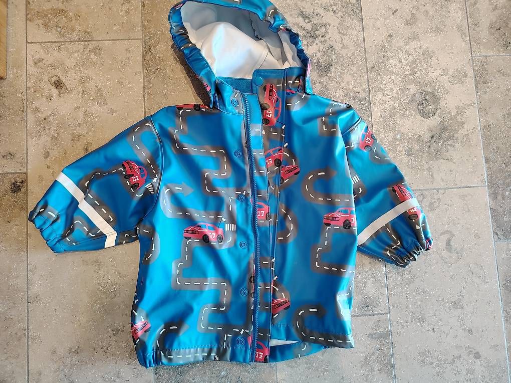 Jacken & Mäntel: Regenjacke Gr 92 – Gebraucht aus Wilen b. Wollerau von Karin1985