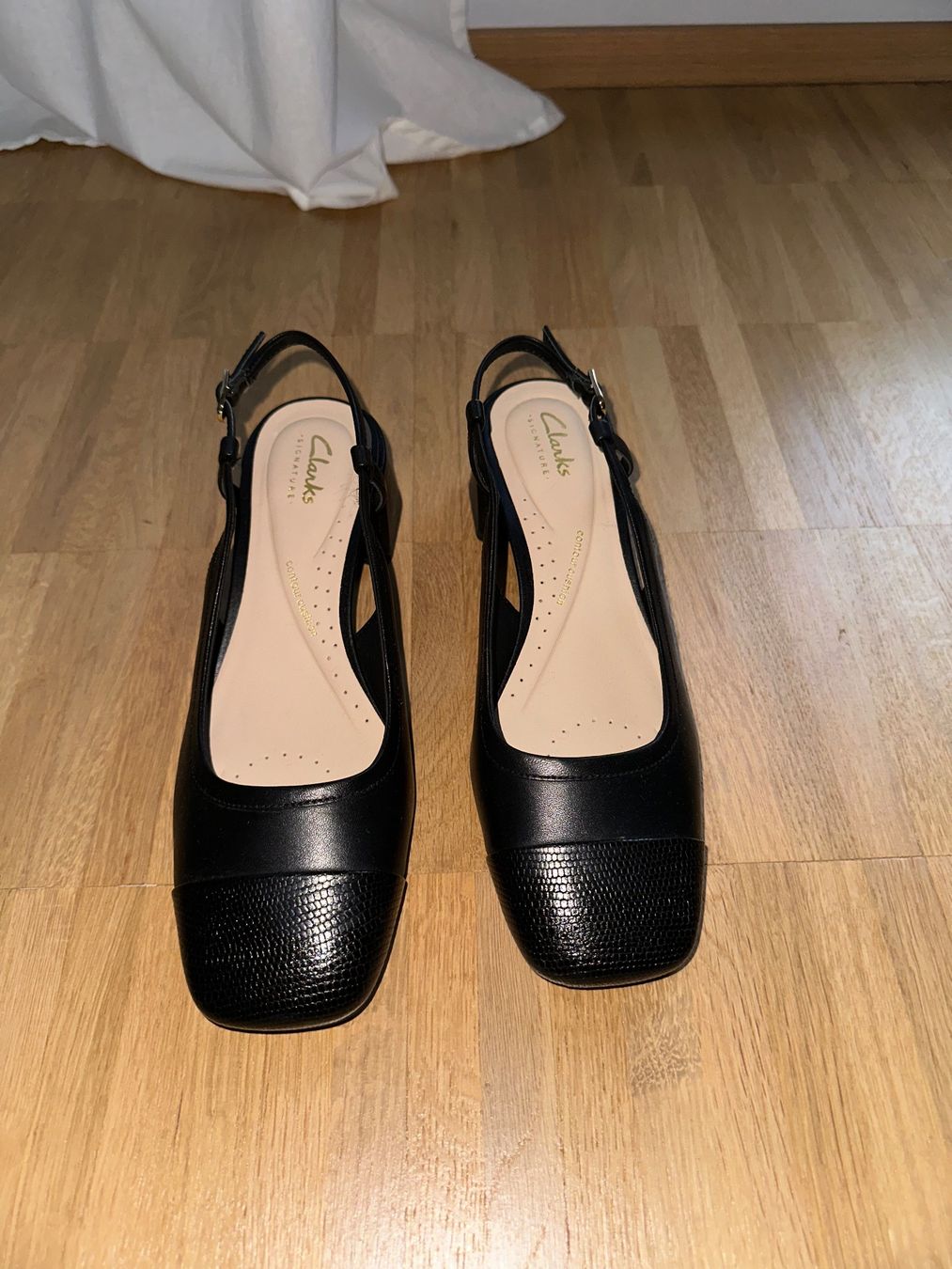 Clarks Damenschuhe: CLARKS / Slingbacks / Gr. 38 – Neu (gemäss Beschreibung) aus Regensdorf von sofia681 1