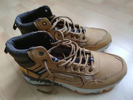 Dockers neu