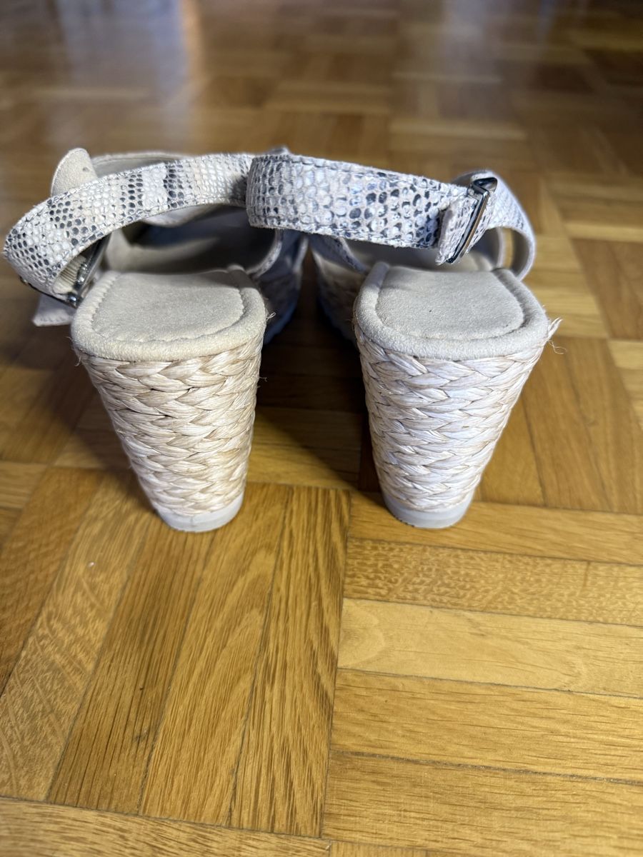 Gabor Scarpe da donna: Gabor Sandalen Keilabsatz Schlangenmuster Gr. 38 – Usato da Rorbas venduto da SimS0n 2
