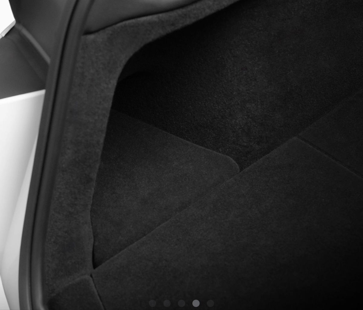 Tesla Autres accessoires p. véhicule: Model y Kofferraum-Staufächer – D'occasion à Rothenfluh par Whitefear 2