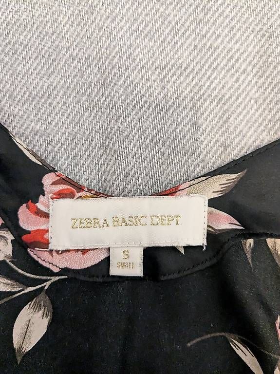 Camicette: Bluse - Zebra – Usato da Gams venduto da sen_y2ml 2
