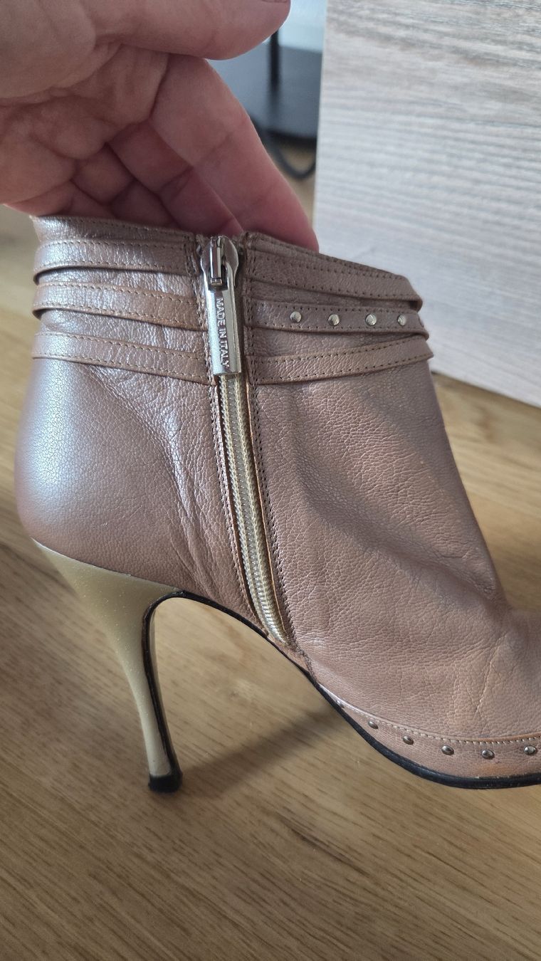Chaussures femmes: Leder Stiefeletten 36 – D'occasion à Zug par opo_cy5d 4