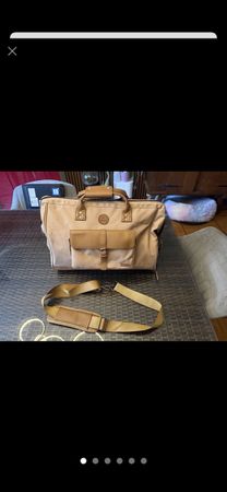 Sac à dos de voyage beige Cabaia