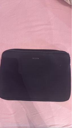 Dicota Laptoptasche schwarz 15‘