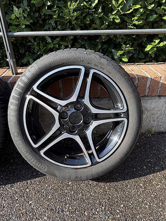 Smart Pneumatici & Ruote complete: Cerchi Smart fortwo / forfour 453 – Usato da Lugano venduto da Privat1689 1