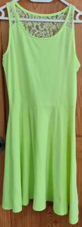 Kleid Gr. 146/152 C&A