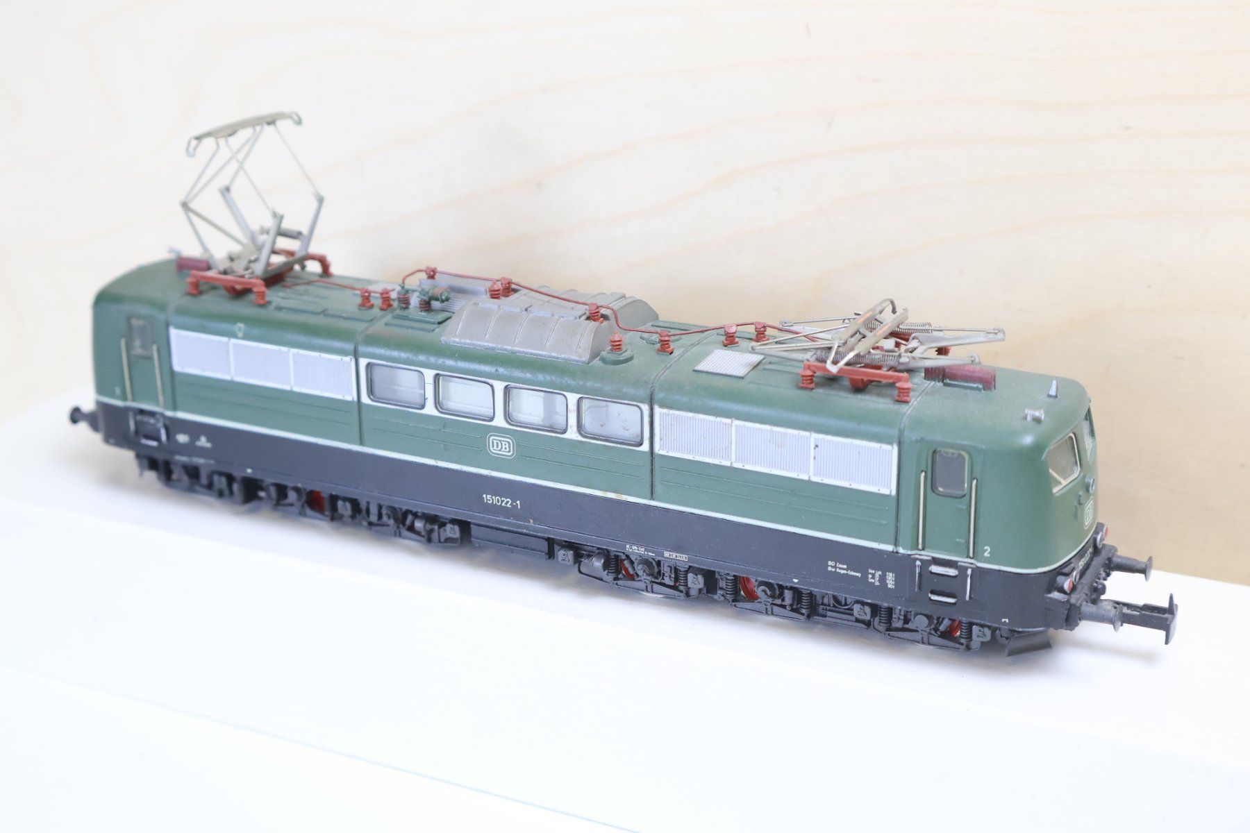 Märklin Modellini di ferrovie: Märklin BR 151 grosse E-Lok - H0 – Usato da Winterthur venduto da Monstera 3
