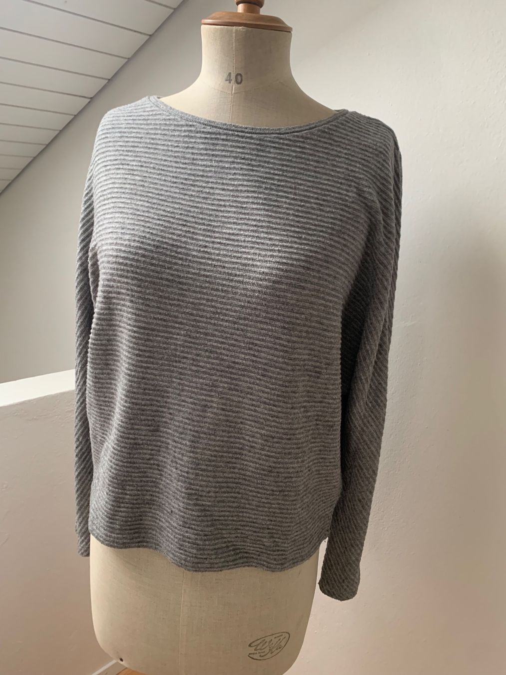 Someday Pullover & Sweatshirts: Someday Pullover – Gebraucht aus Ennetbaden von usemiste