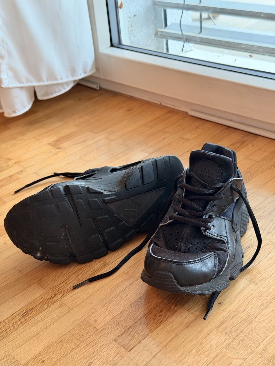 Scarpe da donna: Nike Huarache Sneaker Schwarz – Nuovo (secondo la descrizione) da Frutigen venduto da leonie.2000 1