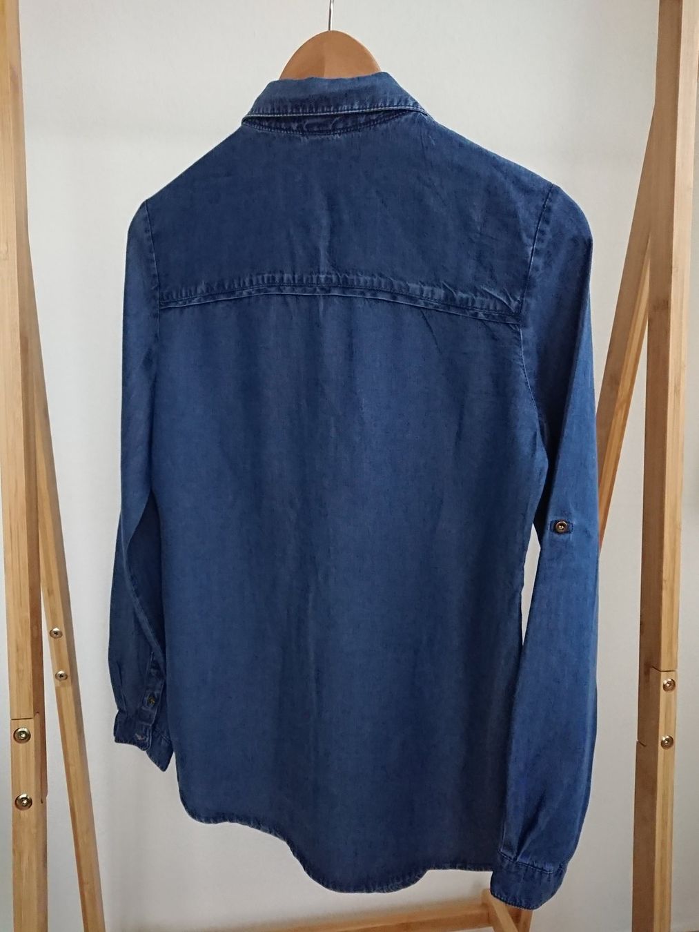 Bershka Blusen: Damen Bluse Bershka Gr. S Blau Denim – Gebraucht aus Hallau von CHACLA 1