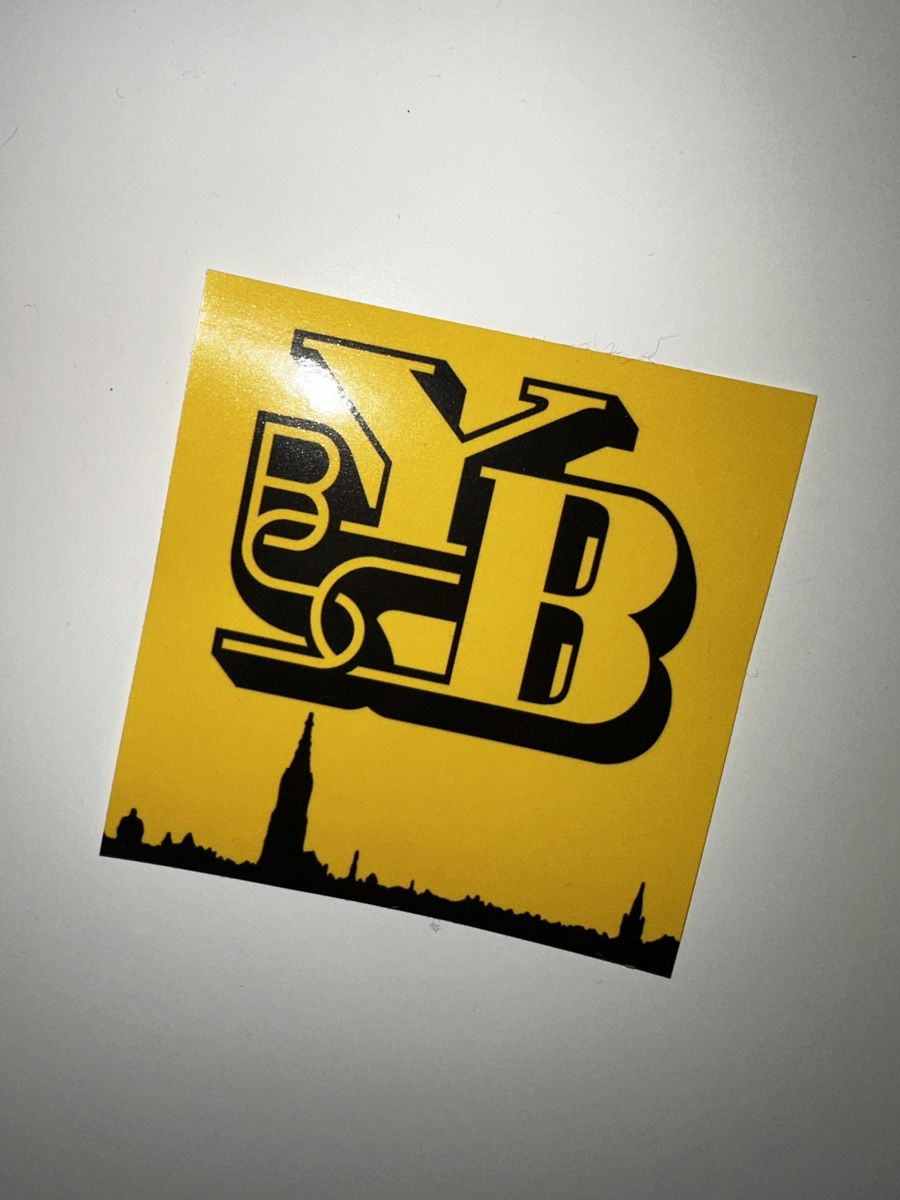 Sticker: BSC YB Fan Sticker 8x8 cm – Nuovo (secondo la descrizione) da Bern venduto da XXM38