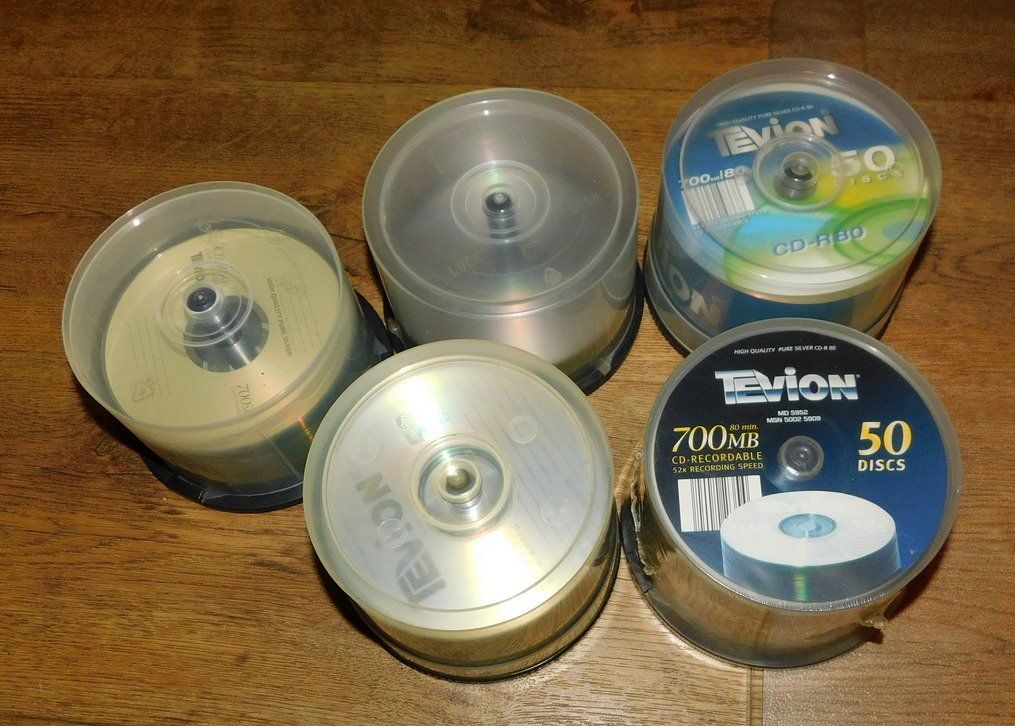 CD & DVD vierges: Tevion CD Recordabel, 52 x Speed, 80 Min. 700 MB – Neuf (Voir description) à Villnachern par Niggo0