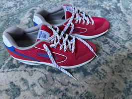 Chaussures MBT taille 41 en parfait état