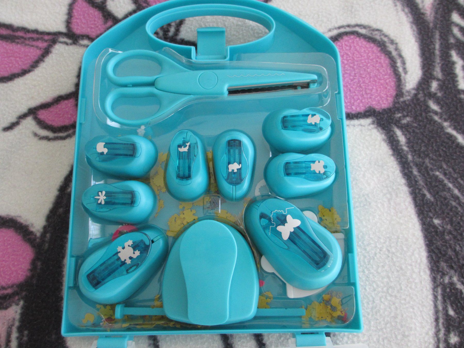 Kit bricolage: Bastelset Stanzer-Set 10-teilig mit Schere – Usato da Gebenstorf venduto da Pickup8 1