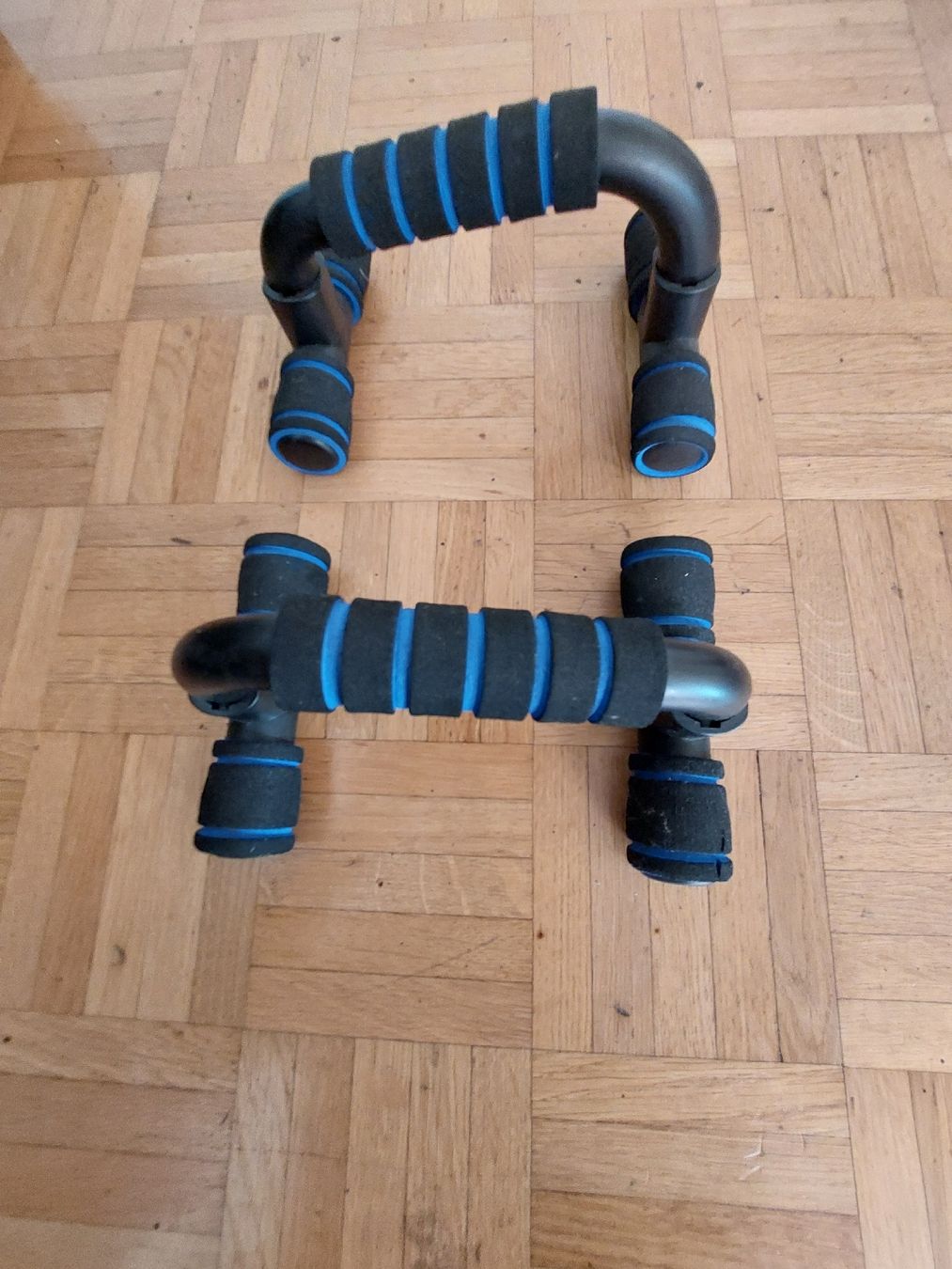 Hometrainer: Liegestützgriffe Push-up-Bars – Nuovo (secondo la descrizione) da Bern venduto da flo_c2qz