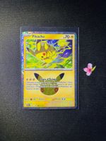 Pokémon 30th Pikachu #051 30C FR