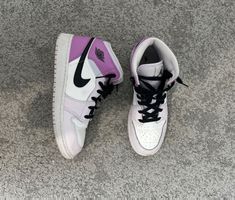 Air Jordan 1 Gr. 40, fast ungetragen