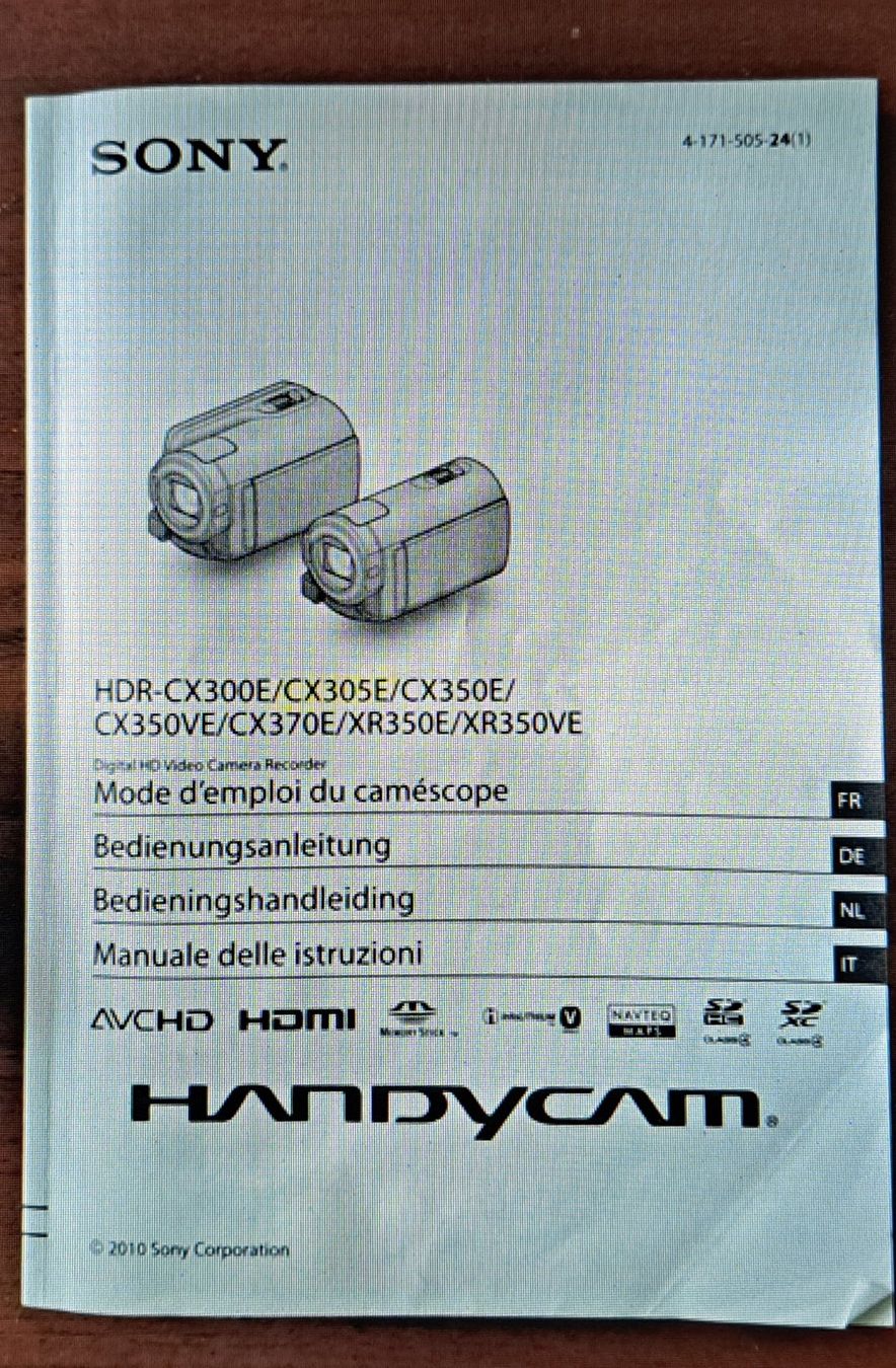 Sony Videocamere: Camescope SONY HDR CX 305 – Usato da NIEDERHASLI venduto da den_s5d5 5