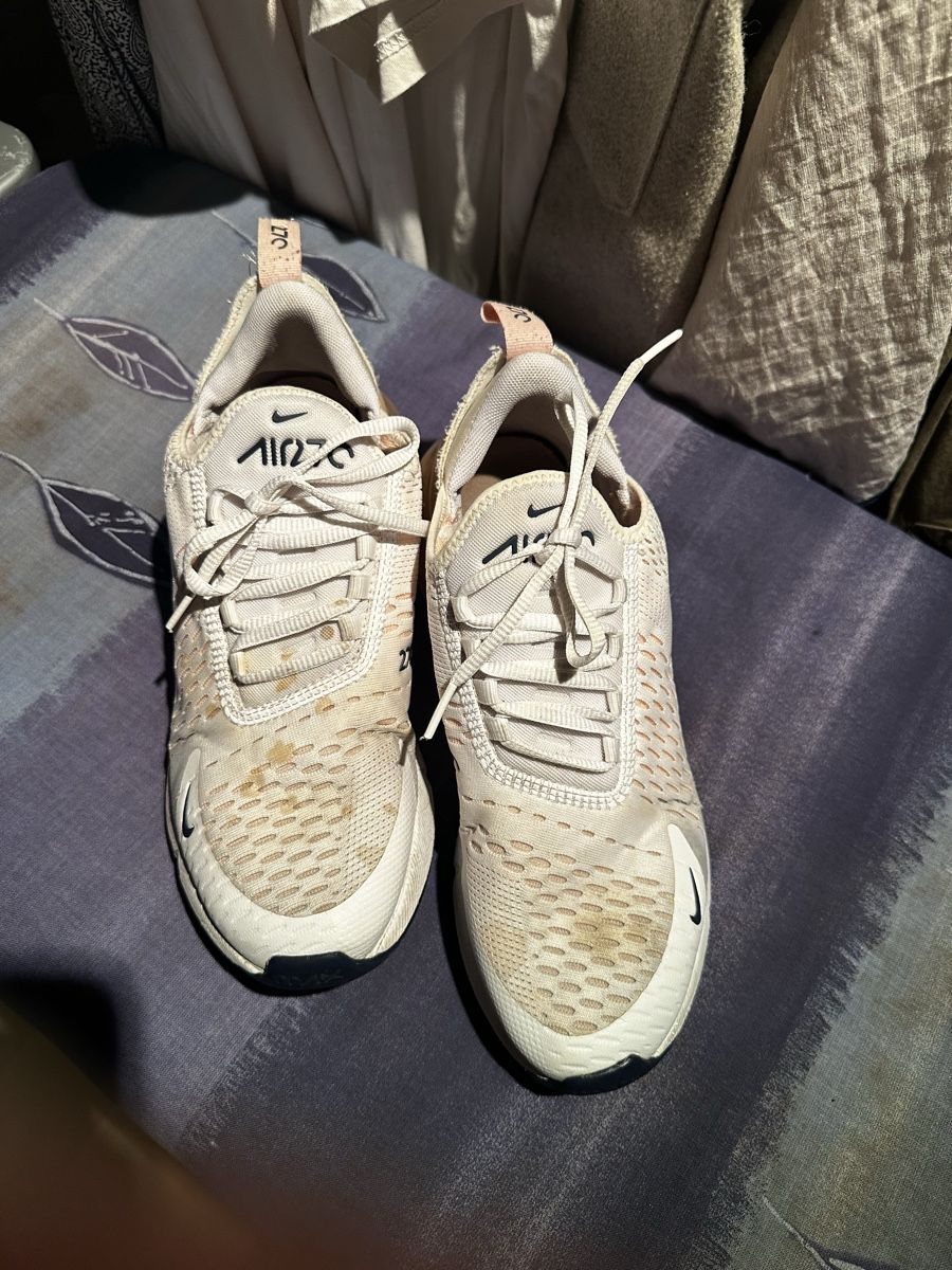 Scarpe da donna: Nike Air Max 270 Gr.39 – Usato da Hohenrain venduto da Flysohighmybutterfly