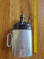 Militärtrinkflasche mit Becher, Jahr 1970
