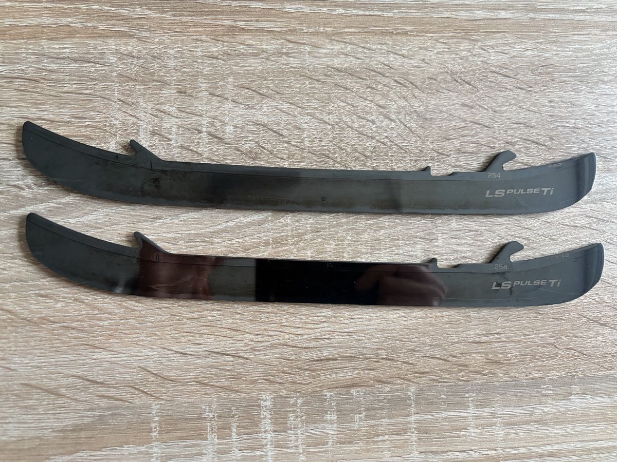 Pattini da ghiaccio: TUUK LS Pulse Ti 254 – Usato da Wallisellen venduto da Xanthipus