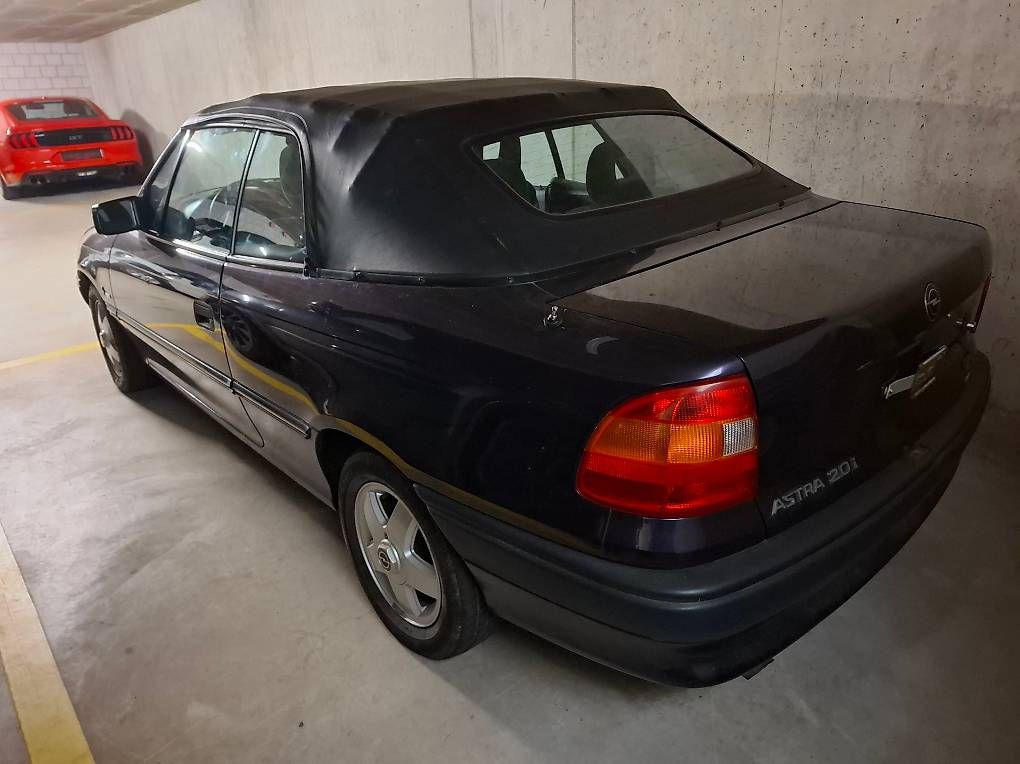 Autos: Opel Astra Cabriolet – Gebraucht aus Dürrenroth von willys_66
