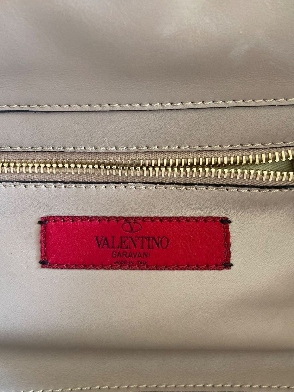 Valentino Borse da donna: Valentino Garavani Rockstud Bag Small – Usato da Jonen venduto da Lux.K. 4