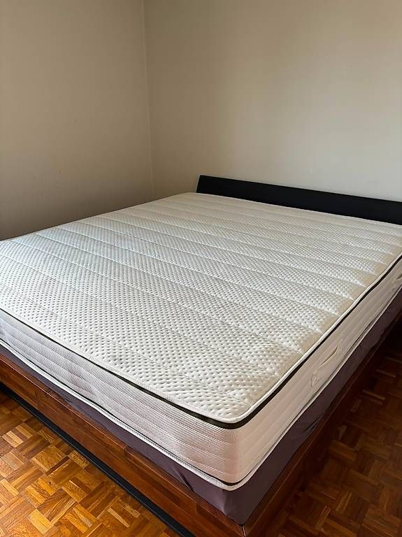 Materassi: Matelas mousse extra ferme Robusta 180 x 200 x 23 cm – Usato da Etagnières venduto da dan_s9zv 1