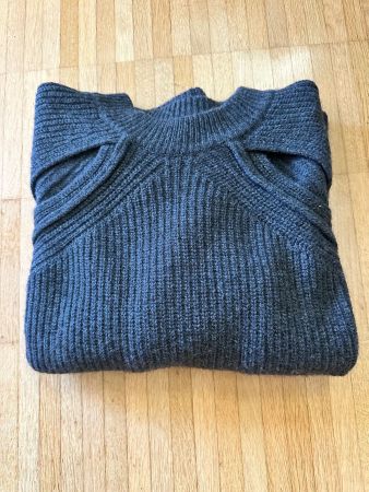 Damen Pullover Massimo Dutti dunkelgrau mit Cut-outs