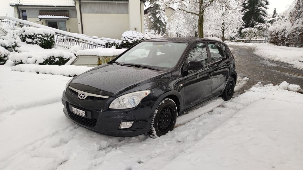 HYUNDAI i30 2.0 CRDi Premium