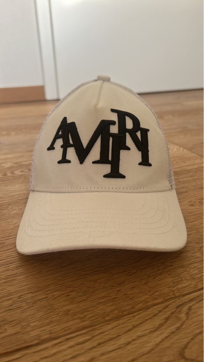 Copricapi, berretti & cappellini: AMIRI logo cap – Nuovo (secondo la descrizione) da Mont-sur-Lausanne venduto da _ValentinTuregano