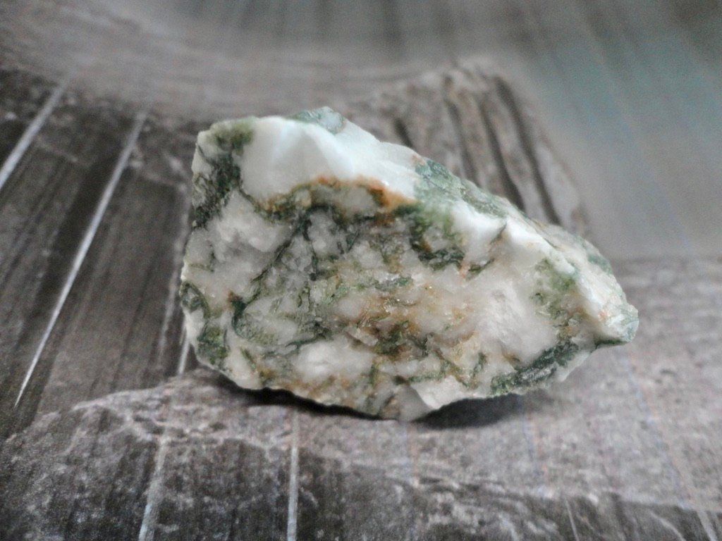 Minerali & Pietre curative: Baumachat roh – Nuovo (secondo la descrizione) da Biberist venduto da Steine 1